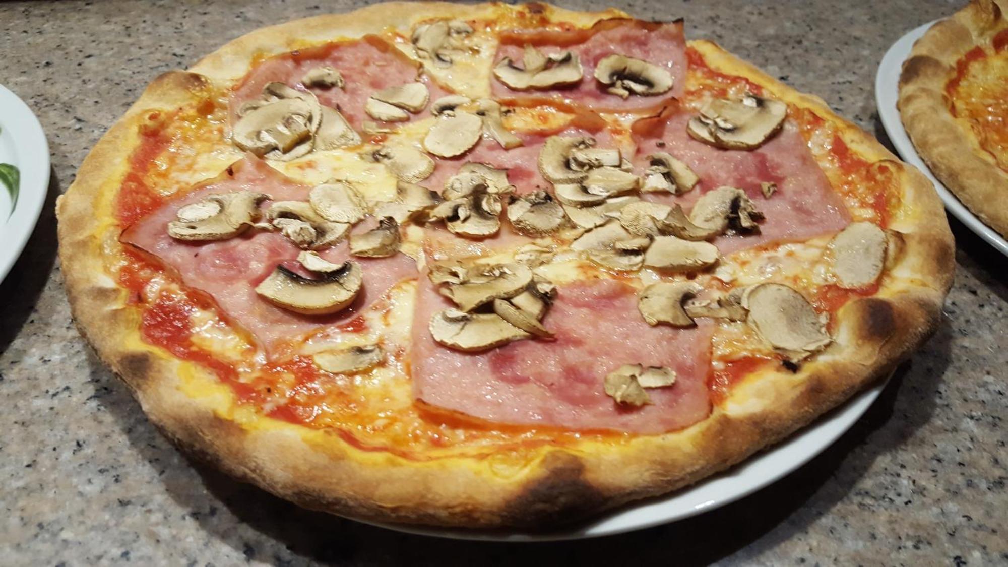 Toscana Restaurant And Bed & Breakfast Padborg Buitenkant foto
