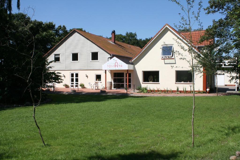 Toscana Restaurant And Bed & Breakfast Padborg Buitenkant foto